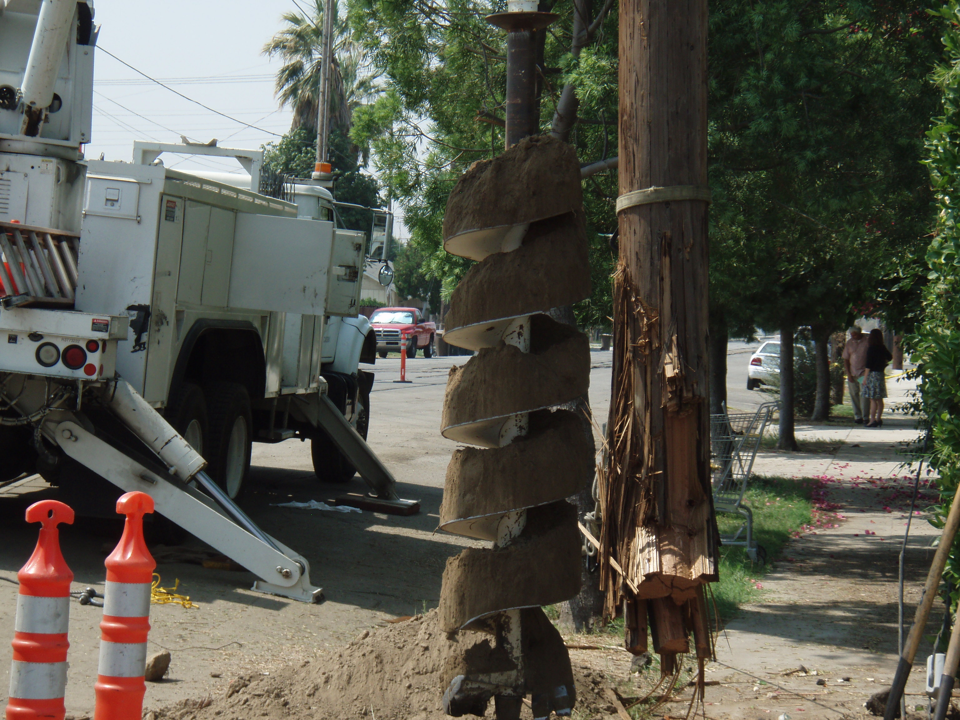 Broken Pole with Digger